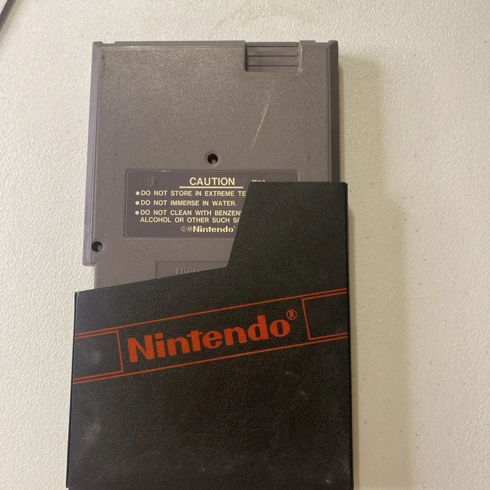 BAD DUDES ORIGINAL CLASSIC VIDEO GAME Nintendo System 1985 CARTRIDGE NES Sleeve